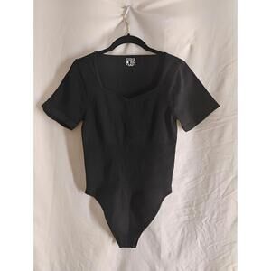 Women’s OQQ Ribbed Square Neck Body Suit Size XL Black